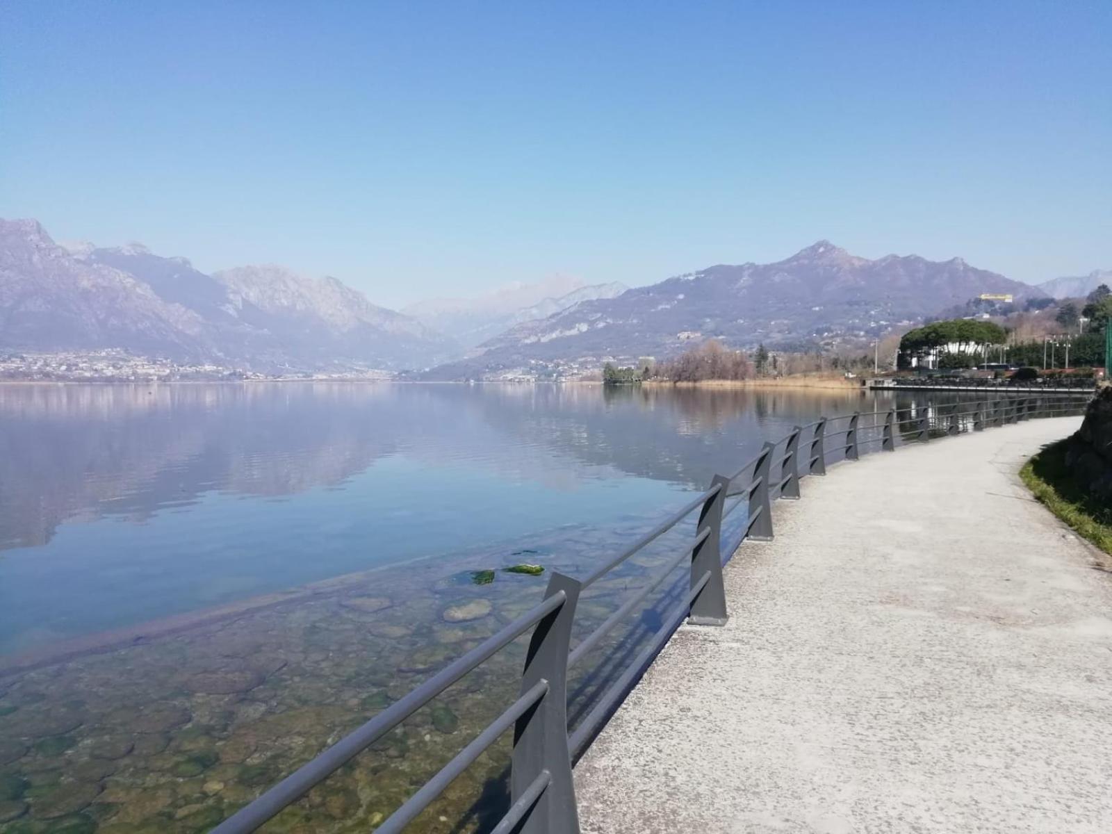 לינה וארוחת בוקר Oggiono La Poesia Del Lago מראה חיצוני תמונה